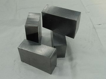 Ladrillos de magnesia consolidados directos en el tamaño estándar para la industria de la metalurgia