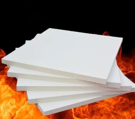 Tabla de aislamiento de silicato de aluminio para hornos de alta temperatura 1800C Tabla de fibra cerámica refractaria