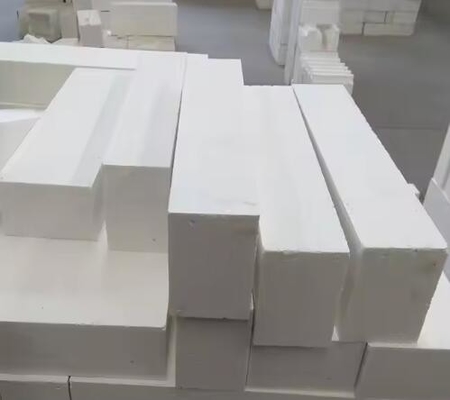 Resistencia al desgaste a altas temperaturas 95% Al2O3 refractario ladrillo de corindón blanco para hornos de arco eléctrico