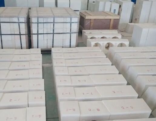 Horno industrial de ladrillo de fuego Zirconia Corindón ladrillos Azs ladrillos refractarios