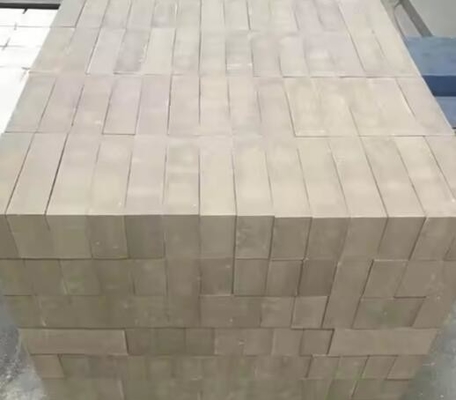 ladrillos de fosfato no quemados especiales resistentes al desgaste ladrillos refractarios de alta alumina para hornos de cemento