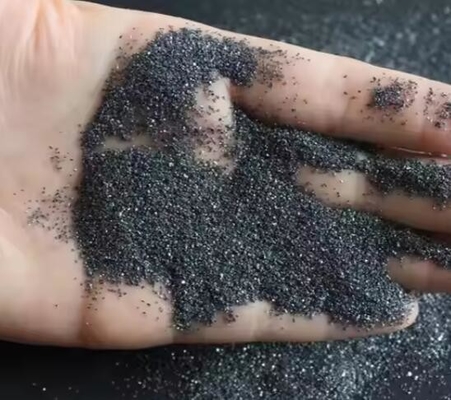 Polvo de carburo de silicio verde negro 98% de pureza SiC Grit Polvo fino para refractarios metalúrgicos