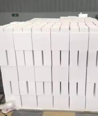 El aluminio de la burbuja de ladrillo refractario 1800C de aluminio de la bola hueca aislante de ladrillo para horno de cerámica