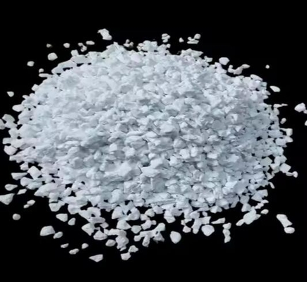 Refractorio de nanoagregados ligeros y de alta resistencia para revestimiento de hornos de alta temperatura