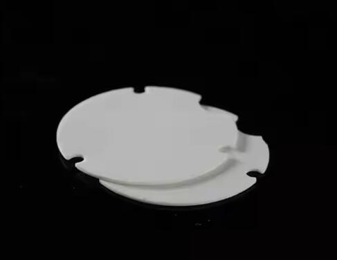 Buena conductividad térmica Precisión resistente al desgaste Beryllia Cerámica BeO Cerámica de óxido de berilio para equipos de semiconductores