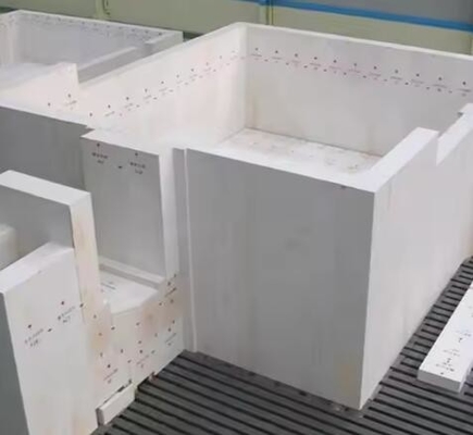 Precio de fábrica Fusionado Zirconia Corindón de fundición ladrillo Azs ladrillo refractario para horno de vidrio