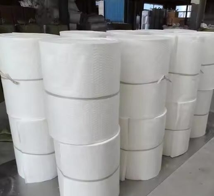 Blanco de fibra de cerámica de lana aislante a alta temperatura 1260c 50mm 25mm de espesor de silicato de aluminio con aguja