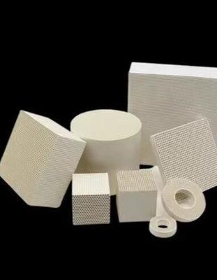 Alto rendimiento de Rto Calentador cerámico de panal de miel Alumina Cordierita Monolito de almacenamiento térmico de panal de miel cerámico