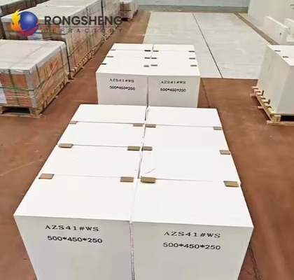 Materiales refractarios de hornos de fusión de vidrio Azs bloque fundido Zirconia Corindón ladrillo Azs-33# Azs-36# Azs-41# Fusión de ladrillo fundido