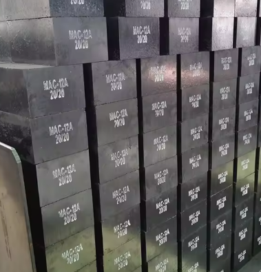 China Precio de fábrica ladrillo de magnesita de carbono de alta calidad horno de fusión de hierro almacenado ladrillos refractarios de magnesia de carbono