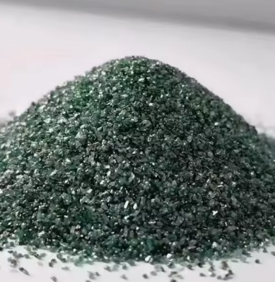 Grano abrasivo en polvo de carburo de silicio verde RONGSHENG de alta pureza 240# 360# F1200 cerámica refractaria 1900 de alta resistencia