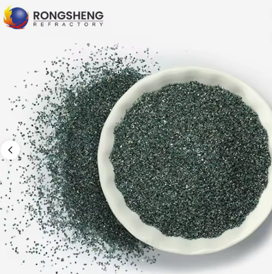 Grano abrasivo en polvo de carburo de silicio verde RONGSHENG de alta pureza 240# 360# F1200 cerámica refractaria 1900 de alta resistencia